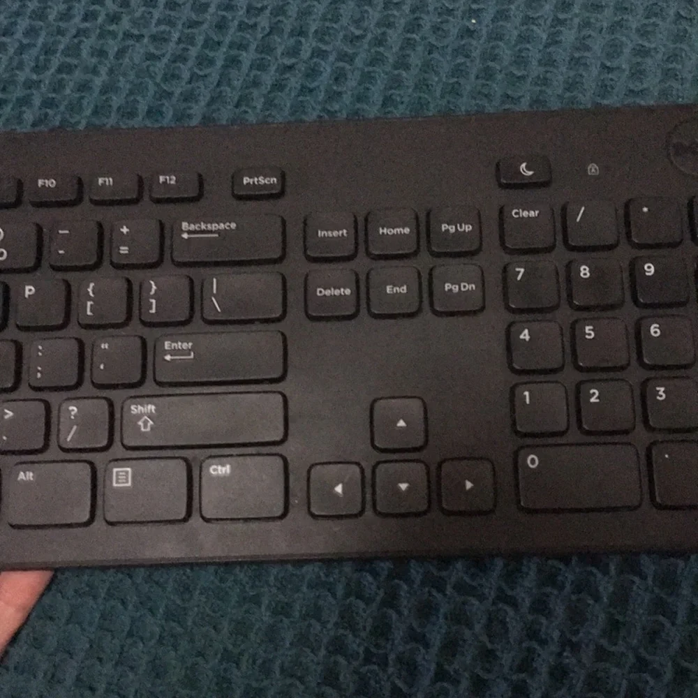One Dell keyboard and one mouse black bundle